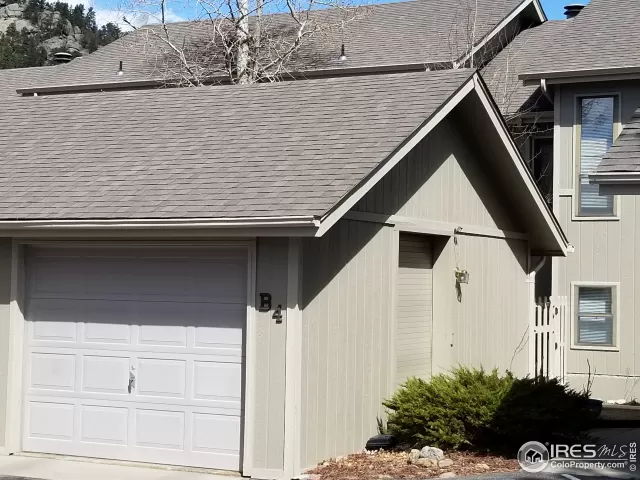 MLS: 937143 Condo For Sale