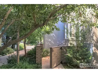 Photo #2: 937146 Listing