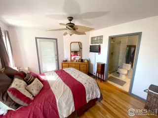 Photo #4: 937163 Listing