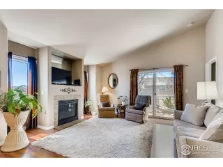 Photo #6: 937169 Listing