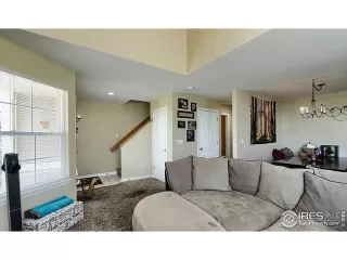 Photo #4: 937174 Listing