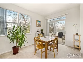 Photo #5: 937203 Listing