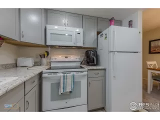 Photo #6: 937215 Listing