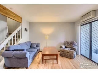 Photo #2: 937243 Listing 