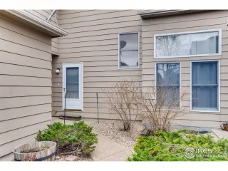 Photo #1: 937269 Listing