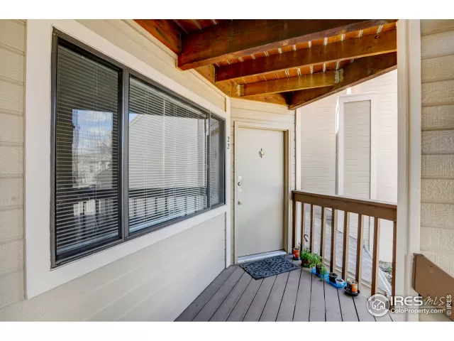 MLS: 937316 Condo For Sale