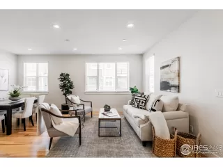 Photo #5: 937322 Listing 
