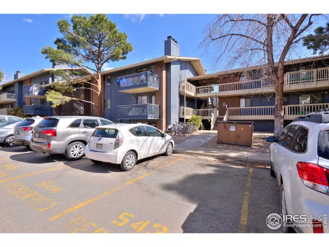 MLS: 937327 Condo For Sale