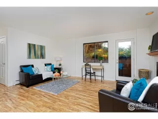 Photo #2: 937327 Listing