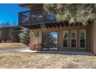 Photo #5: 937347 Listing