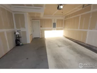 Photo #1: 937356 Listing