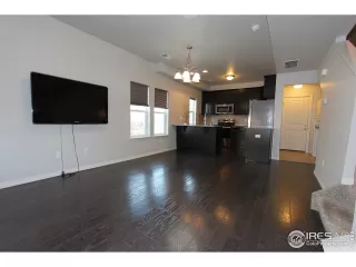 Photo #3: 937356 Listing