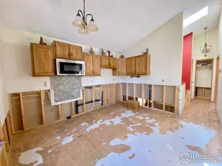 Photo #4: 937387 Listing