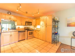 Photo #2: 937435 Listing