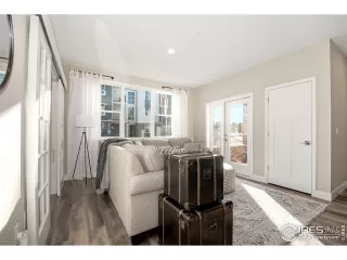 Photo #1: 937443 Listing