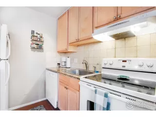 Photo #3: 937446 Listing