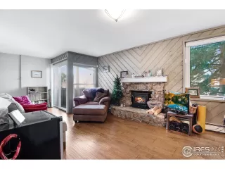 Photo #5: 937446 Listing