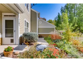 Photo #1: 937447 Listing