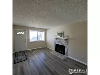 Photo #6: 937461 Listing