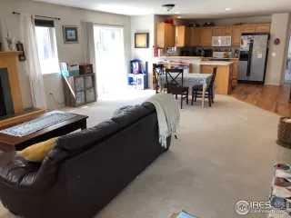 Photo #5: 937598 Listing 