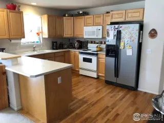 Photo #6: 937598 Listing 