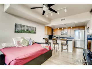 Photo #4: 937645 Listing