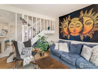 Photo #3: 937671 Listing