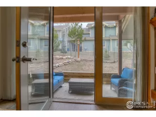 Photo #5: 937715 Listing