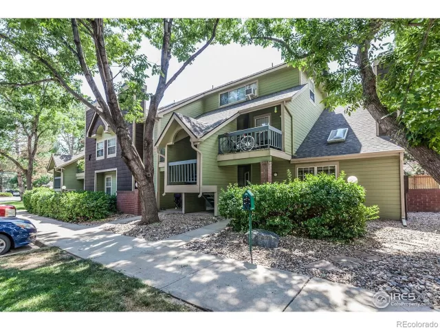 MLS: 9377385 Condo For Sale