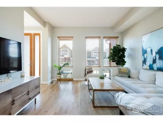 Photo #4: 937803 Listing