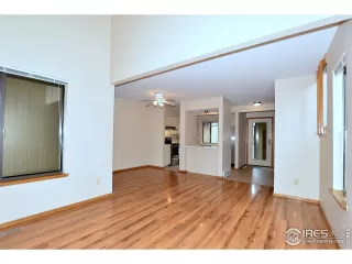 Photo #2: 937809 Listing