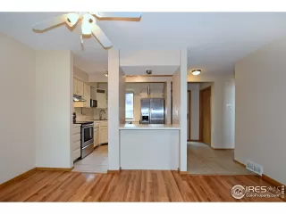 Photo #6: 937809 Listing