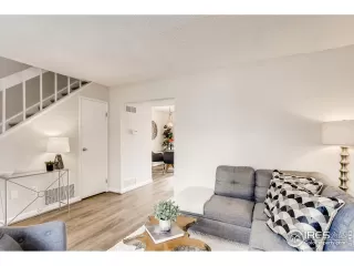 Photo #2: 937837 Listing