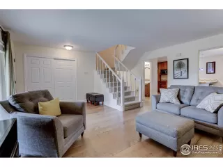 Photo #2: 937848 Listing