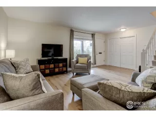 Photo #3: 937848 Listing