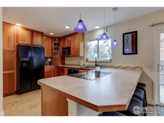 Photo #6: 937848 Listing