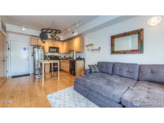 Photo #3: 937890 Listing