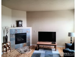 Photo #3: 937945 Listing 