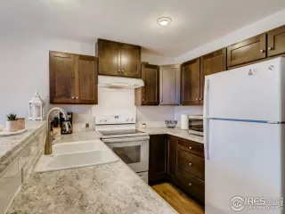 Photo #4: 937978 Listing 