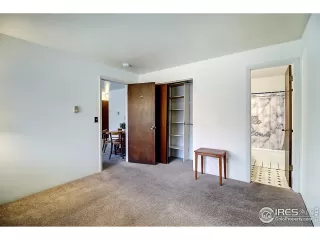 Photo #4: 938004 Listing