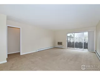 Photo #4: 938058 Listing