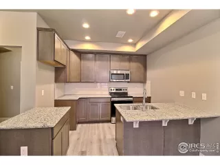 Photo #5: 938082 Listing