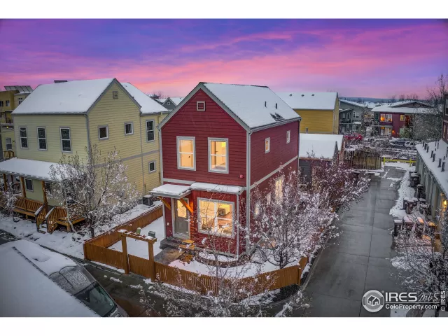 MLS: 938111 Condo For Sale