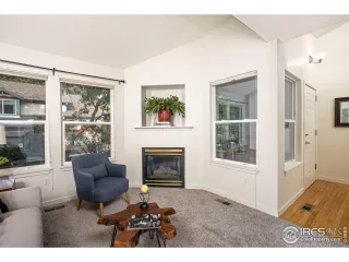 Photo #2: 938115 Listing