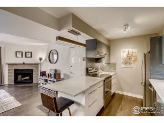 Photo #4: 938138 Listing