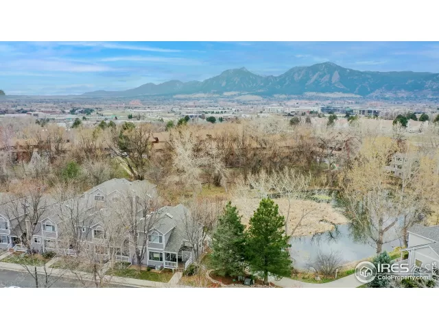 MLS: 938146 Condo For Sale