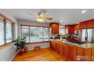 Photo #5: 938146 Listing