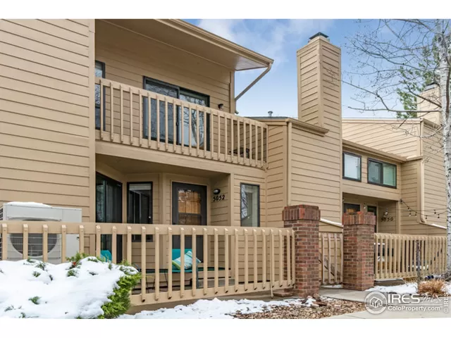MLS: 938231 Condo For Sale