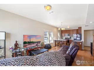 Photo #4: 938238 Listing