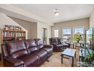 Photo #6: 938238 Listing